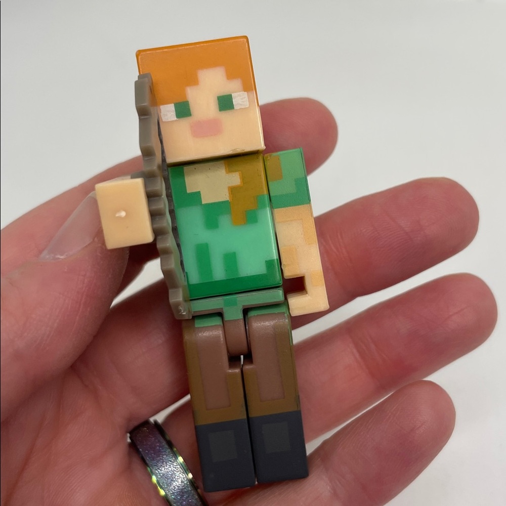 Minecraft Overworld Alex Figure, Slime Box Series 3 Jazwares - Picture 5 of 12